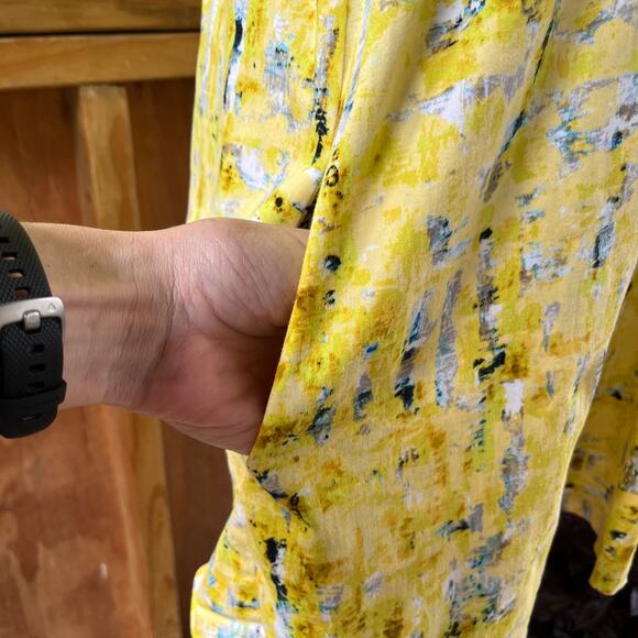 Jack by BB Dakota Abstract Yellow and Black Mini Dress - Picture 5 of 9